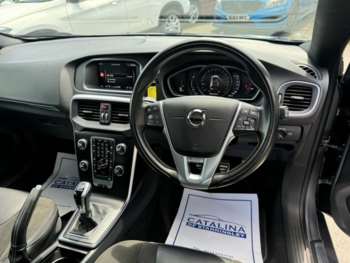 Used Volvo V40 2018 for sale - 75025114: Photo