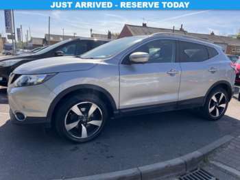 Used Nissan Qashqai 2017 for sale - 74542266: Photo