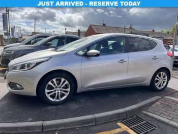 2015 (15) - 1.6 CRDi 3 EcoDynamics 5dr