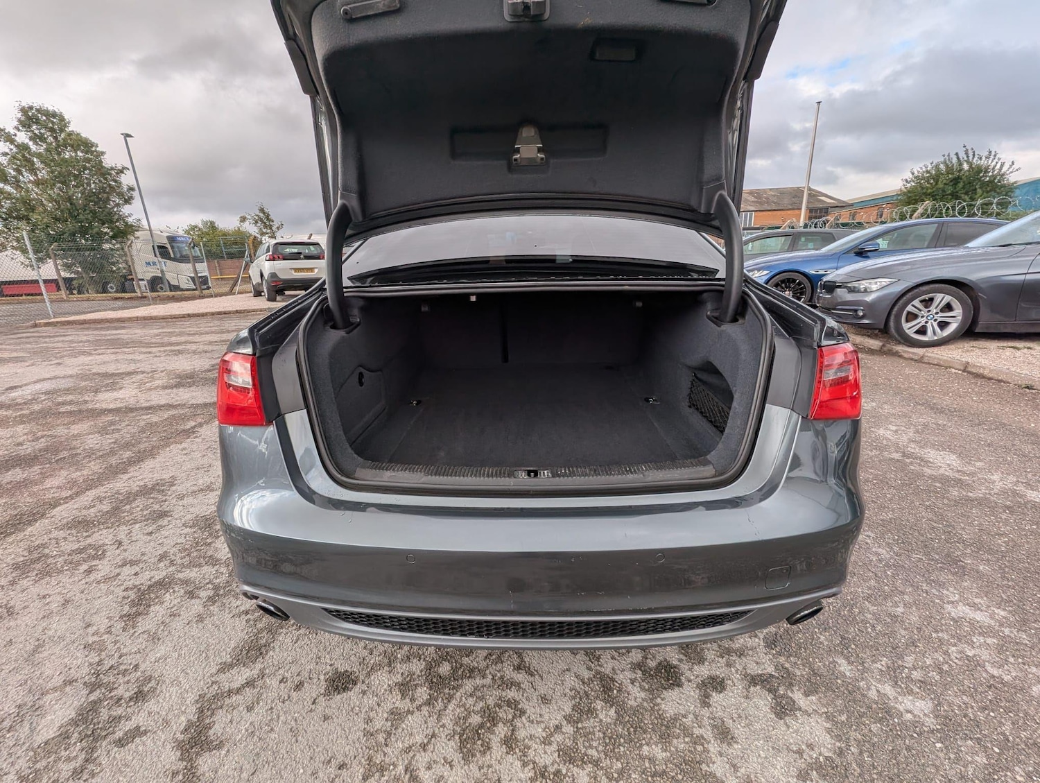 Vehicle 28