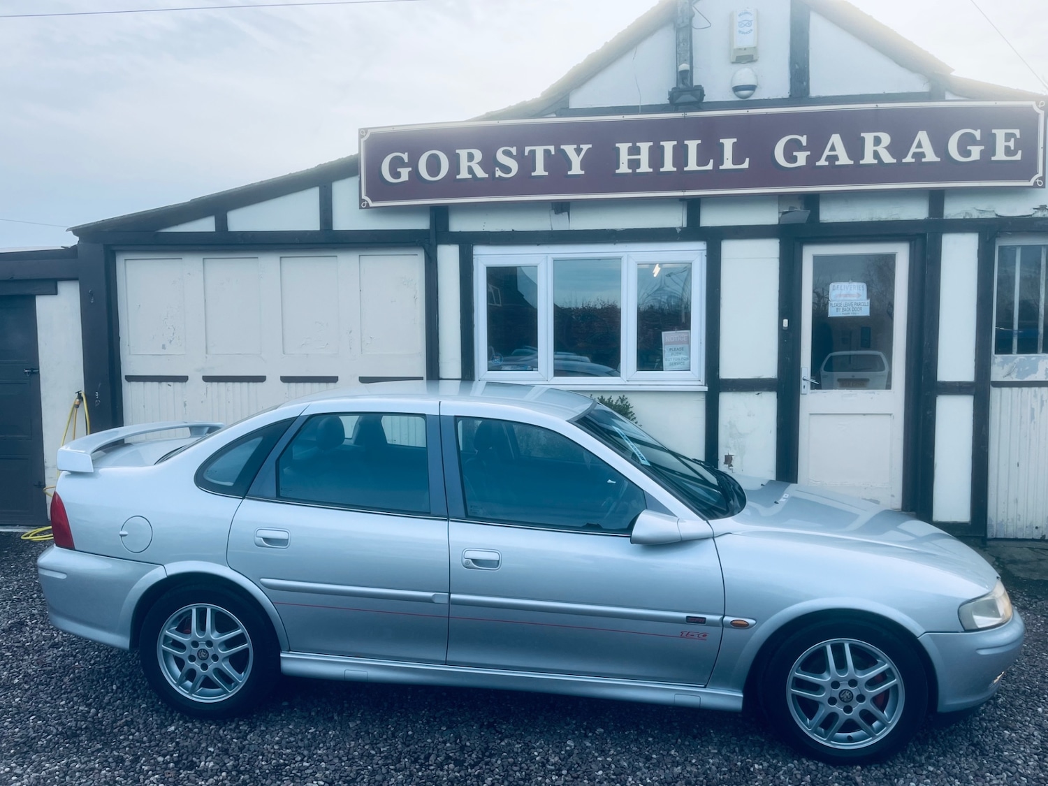 Used Vauxhall Vectra 2002 for sale - 78209919: Photo 2