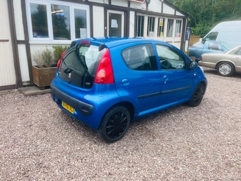 Used Peugeot 107 2010 for sale - 78826922: Photo