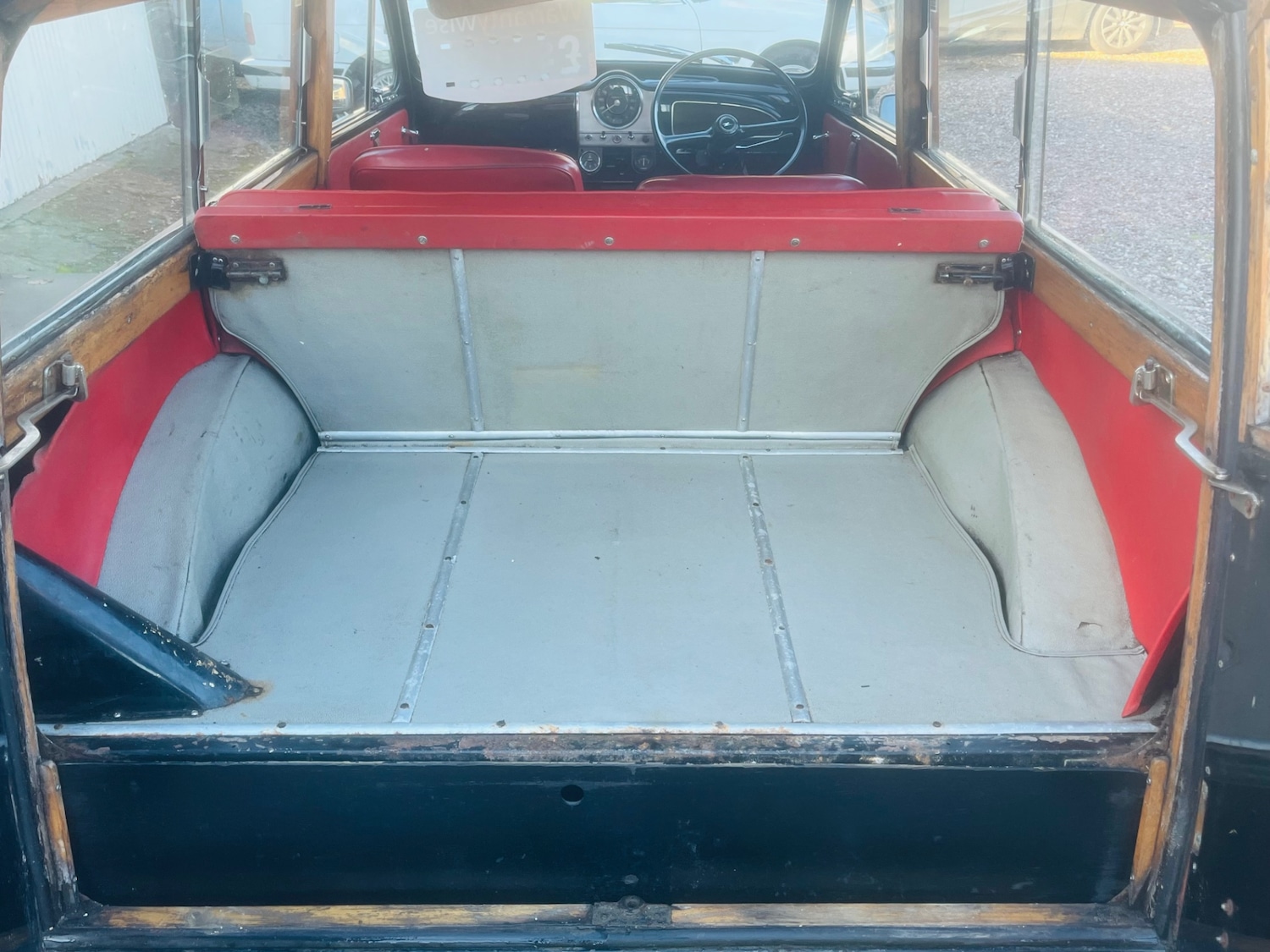 Used Morris Minor 1965 for sale - 76693691: Photo 8