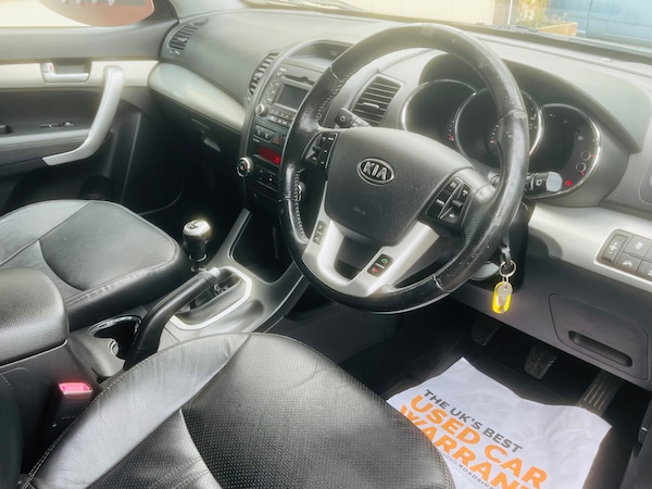 Used Kia Sorento 2010 for sale - 76330153: Photo 11