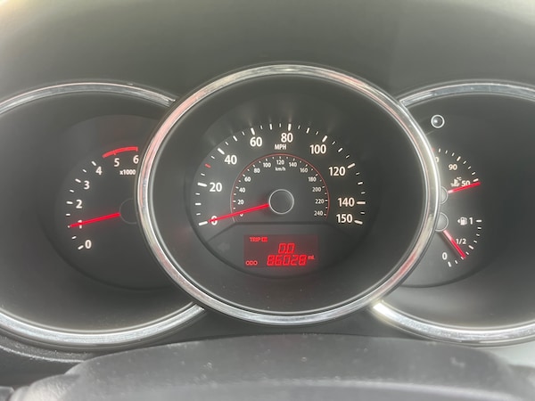 Used Kia Sorento 2010 for sale - 76330153: Photo 16