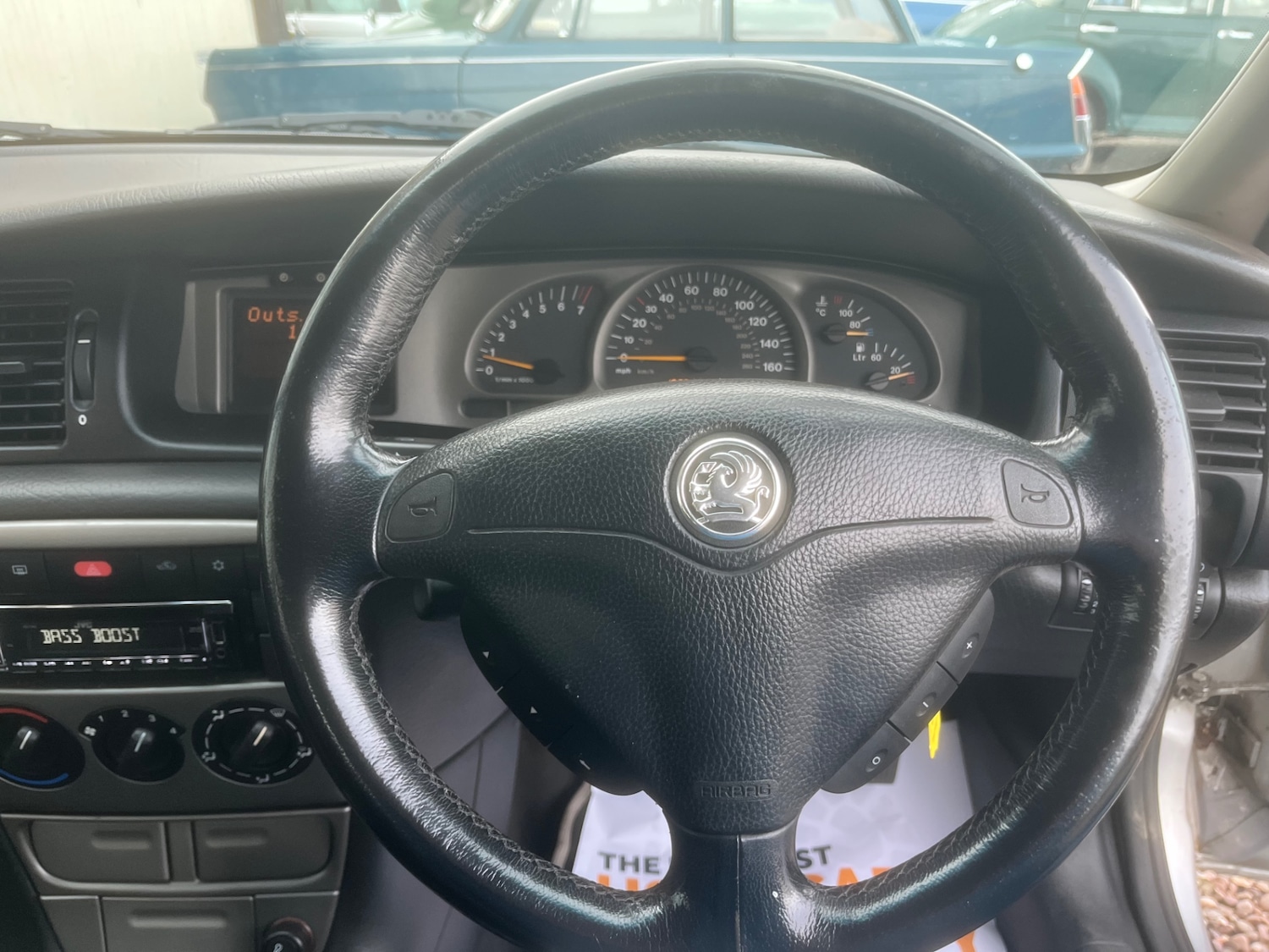 Used Vauxhall Vectra 2002 for sale - 77581428: Photo 21