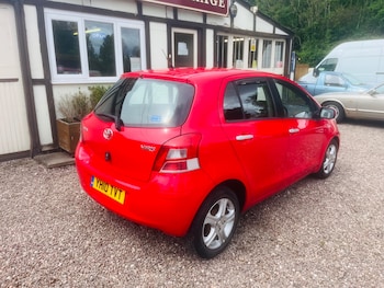 Used Toyota Yaris 2010 for sale - 78801600: Photo