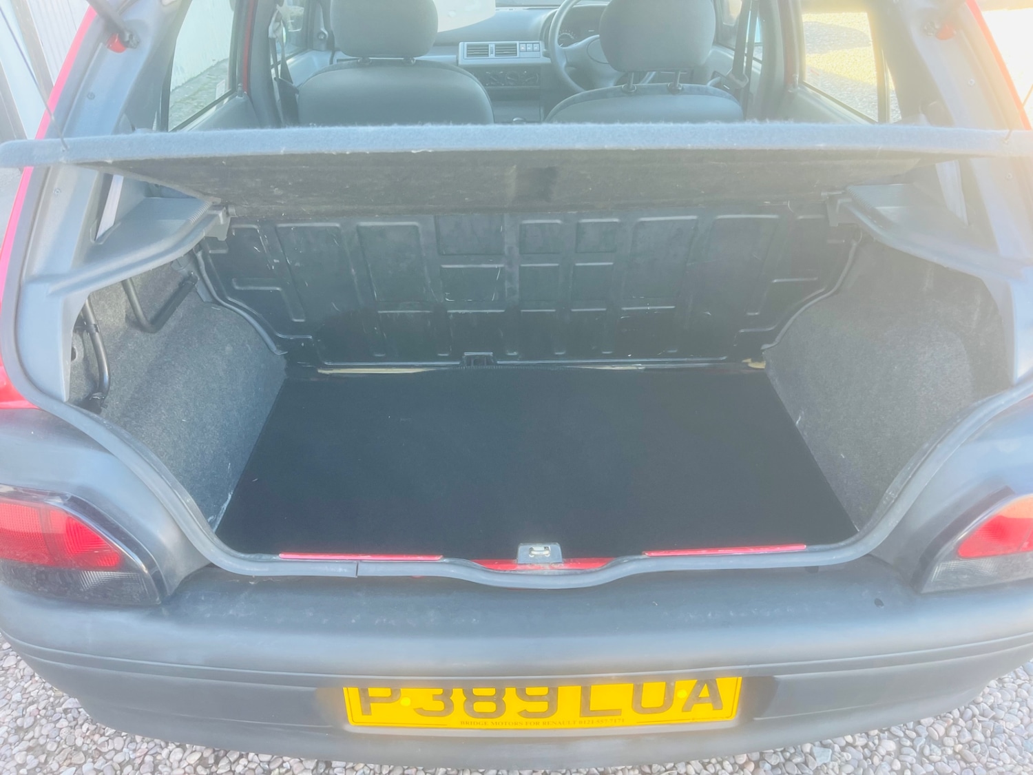 Used Renault Clio 1997 for sale - 77917501: Photo 7