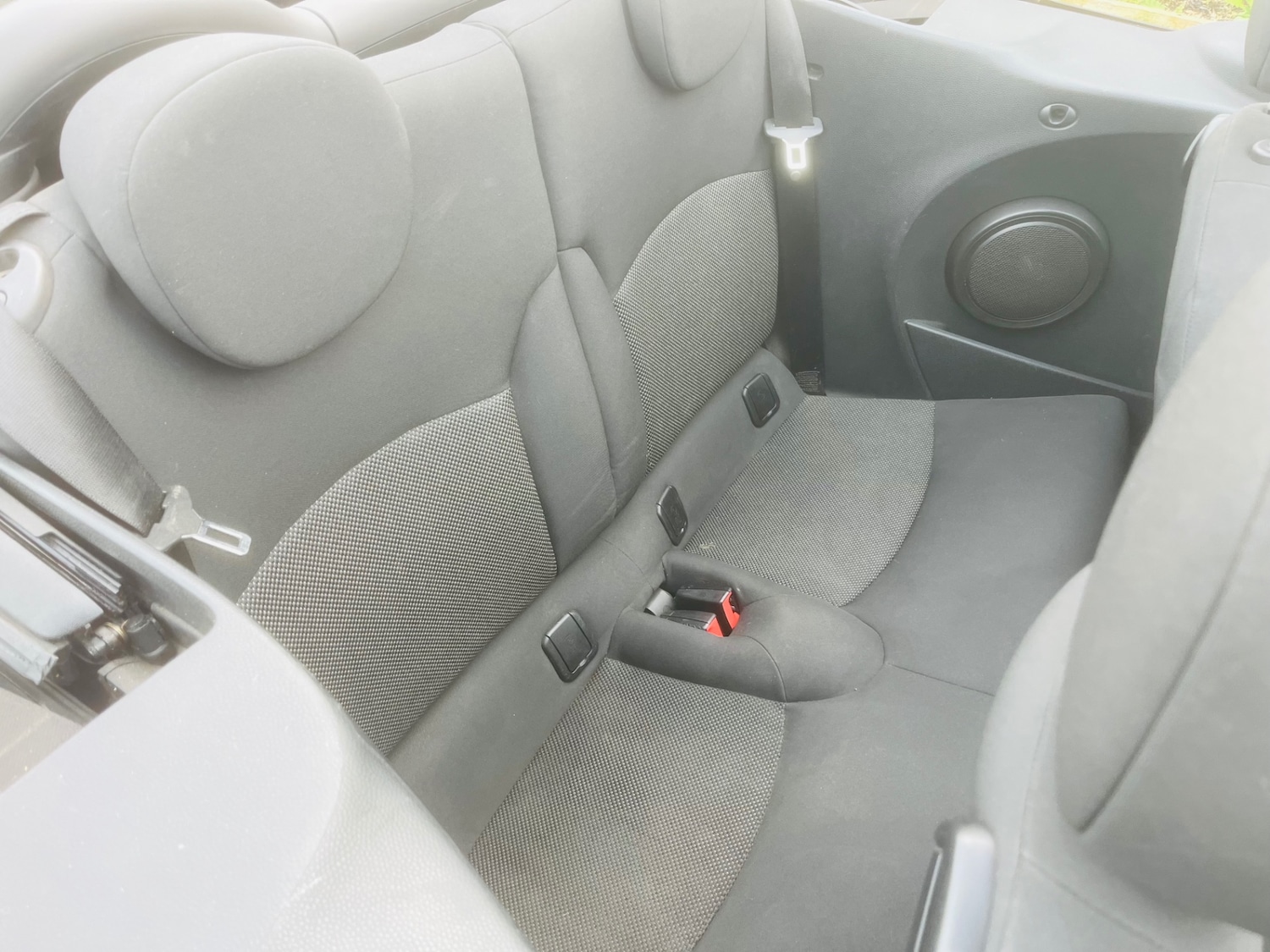 Used MINI Convertible 2010 for sale - 77964927: Photo 11