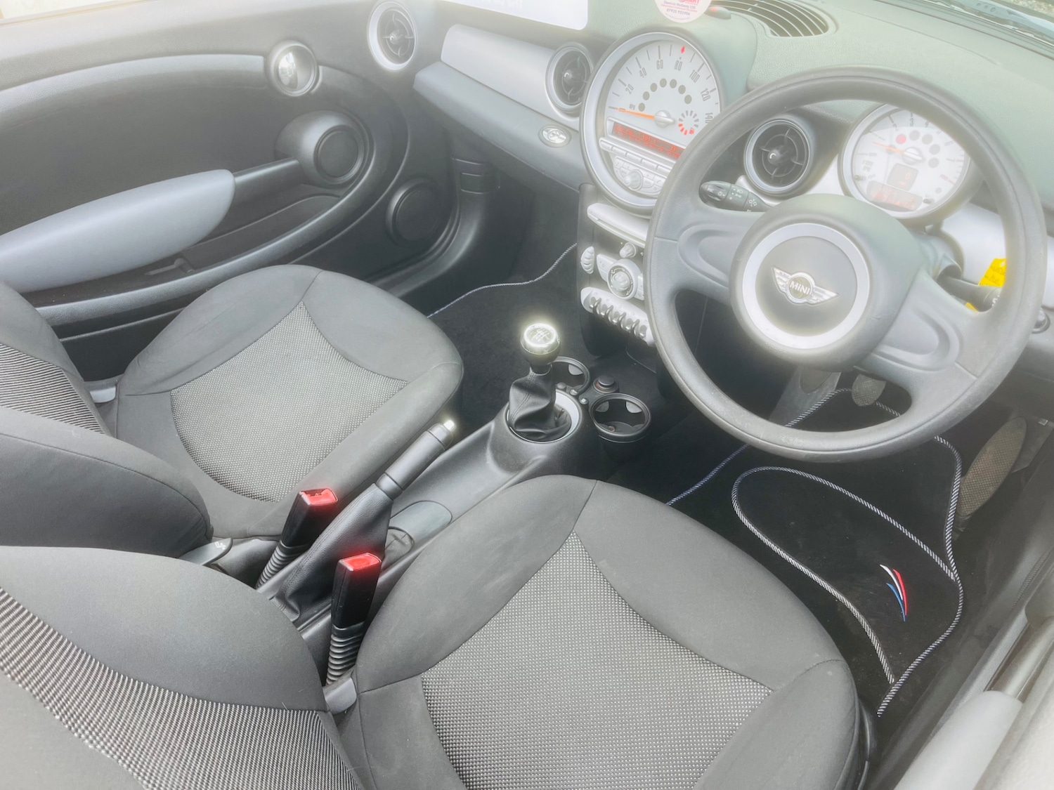 Used MINI Convertible 2010 for sale - 77964927: Photo 12