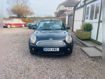 Used MINI Convertible 2010 for sale - 77964927: Photo
