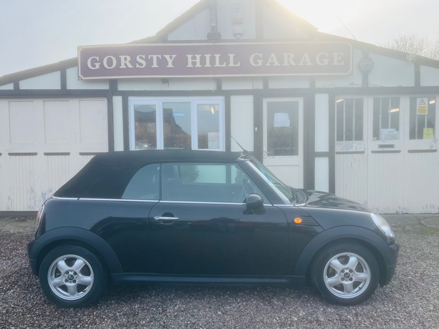 Used MINI Convertible 2010 for sale - 77964927: Photo 8