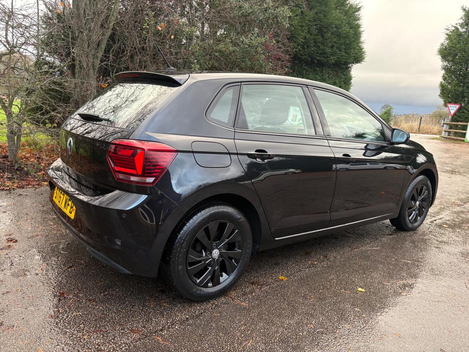 Used Volkswagen Polo 2018 for sale - 76618595: Photo 11
