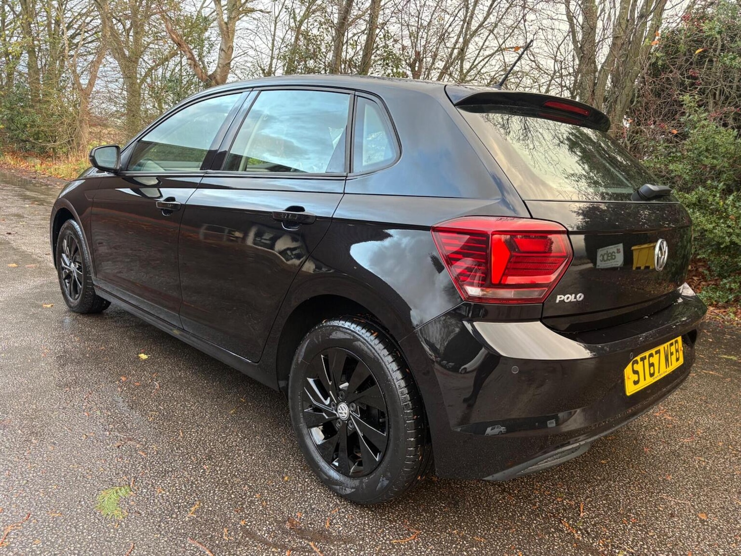 Used Volkswagen Polo 2018 for sale - 76618595: Photo 2
