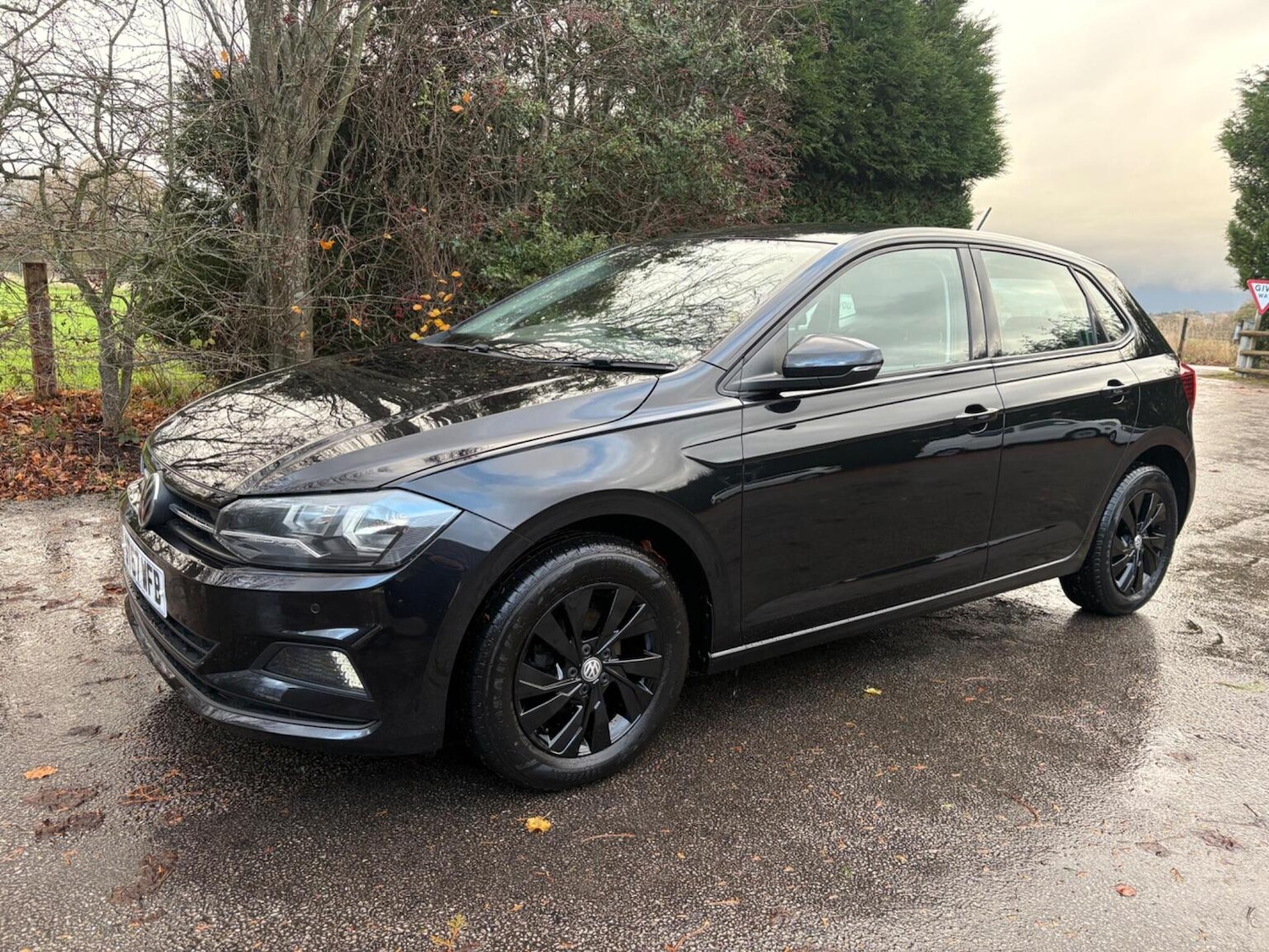 Used Volkswagen Polo 2018 for sale - 76618595: Photo 5