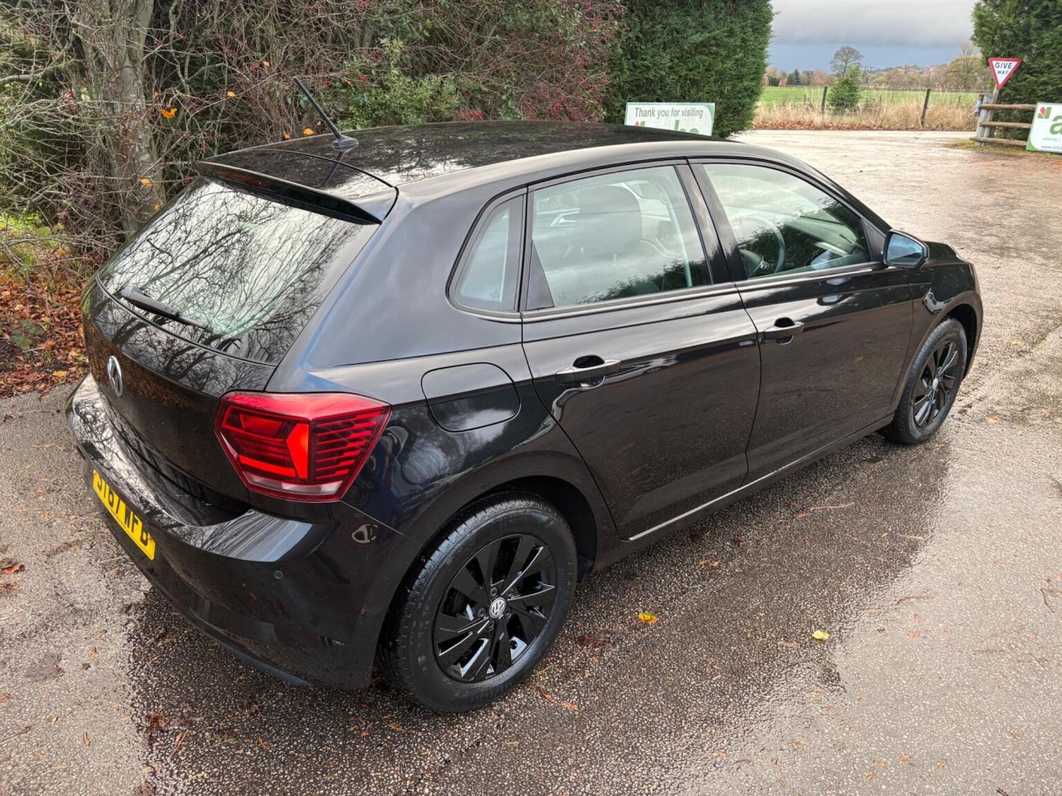 Used Volkswagen Polo 2018 for sale - 76618595: Photo 9