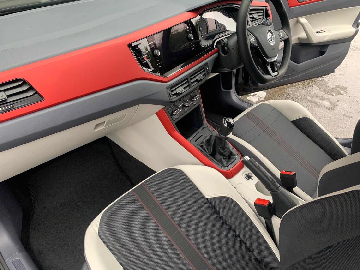 Used Volkswagen Polo 2019 for sale - 76911147: Photo 13