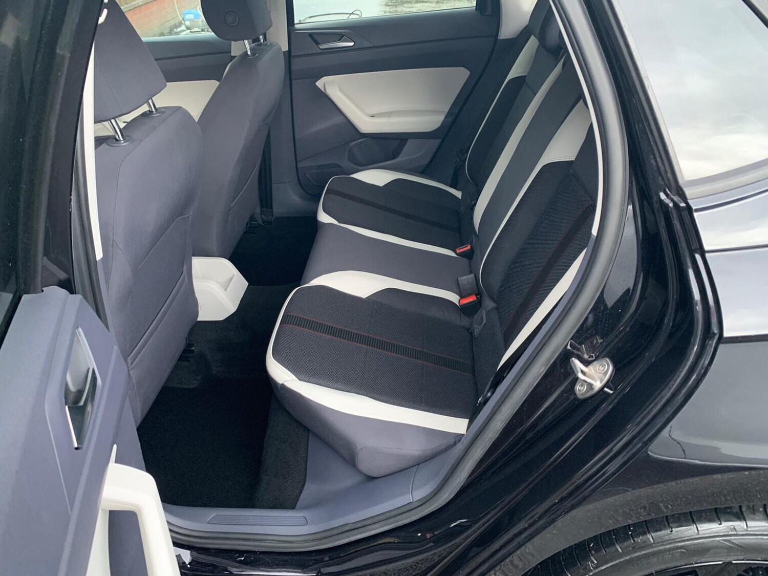 Used Volkswagen Polo 2019 for sale - 76911147: Photo 15