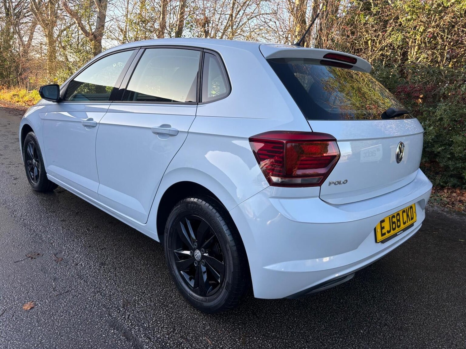 Used Volkswagen Polo 2018 for sale - 76712714: Photo 2