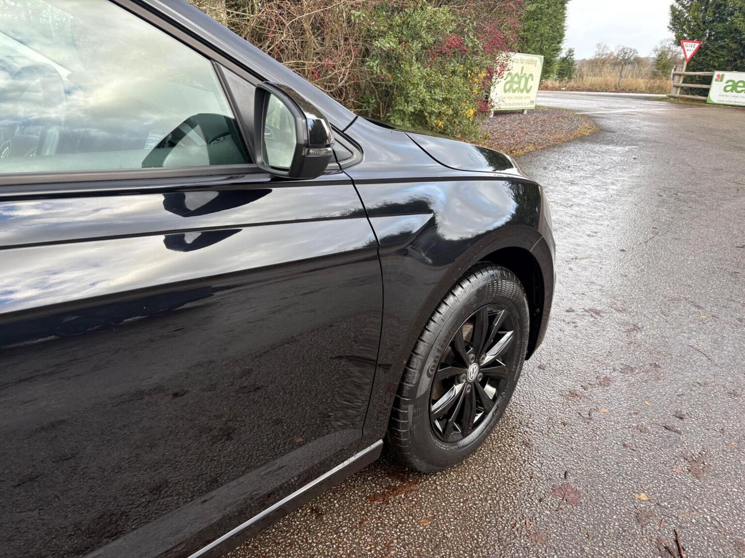 Used Volkswagen Polo 2018 for sale - 76904650: Photo 30