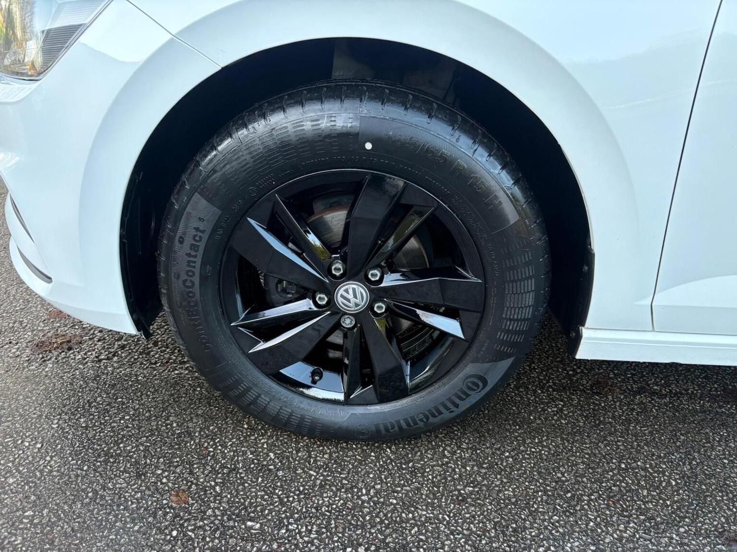 Used Volkswagen Polo 2019 for sale - 76918441: Photo 4