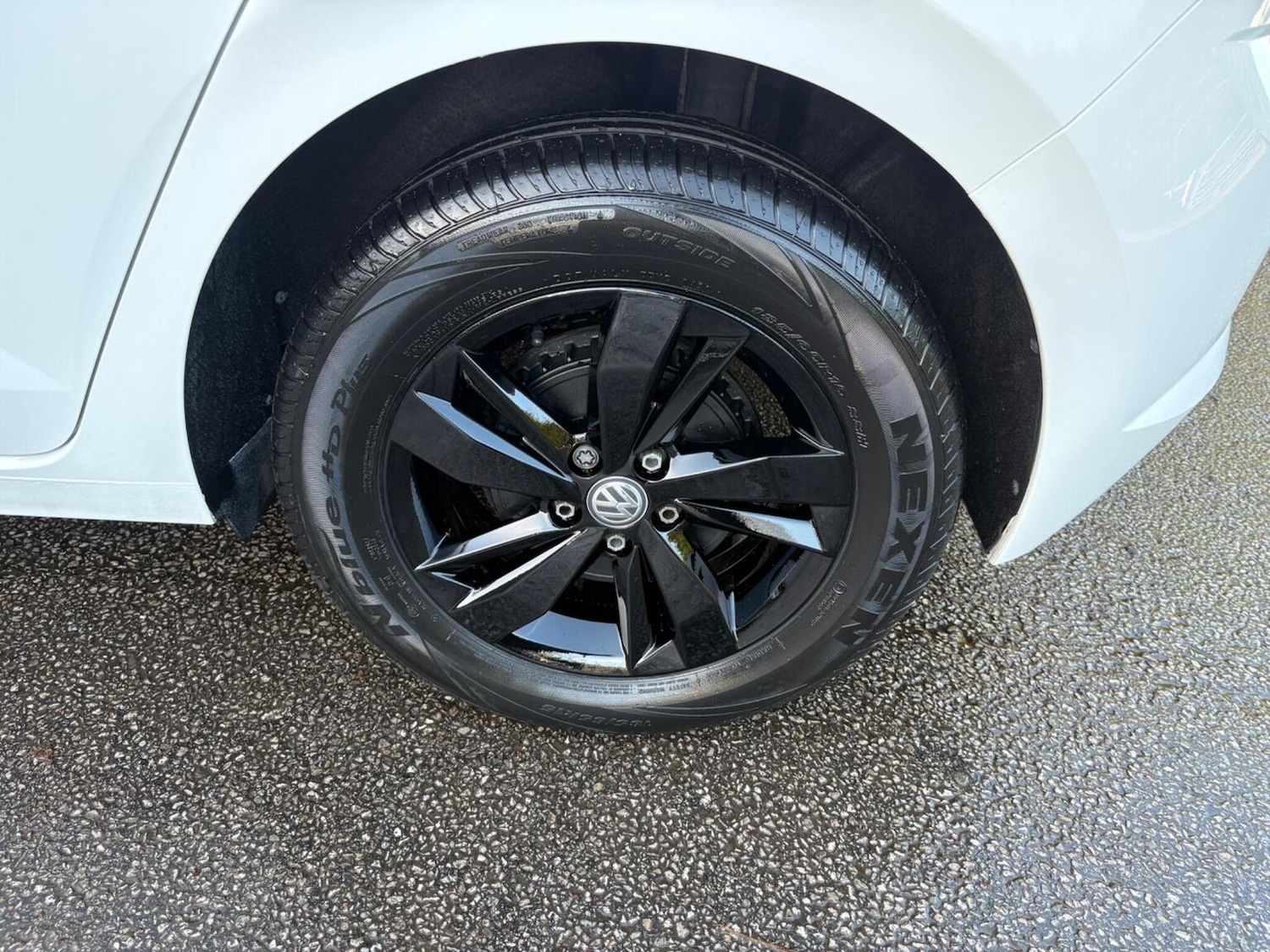 Used Volkswagen Polo 2019 for sale - 76918441: Photo 5