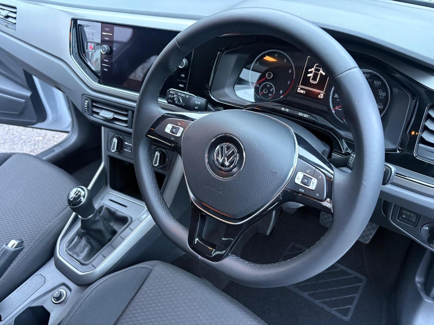 Used Volkswagen Polo 2019 for sale - 76918441: Photo 8