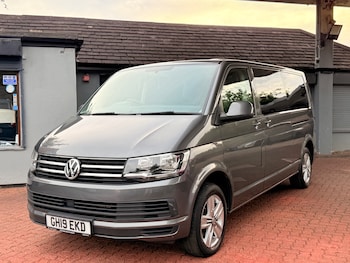 Used Volkswagen Transporter Shuttle 2019 for sale - 78757447: Photo