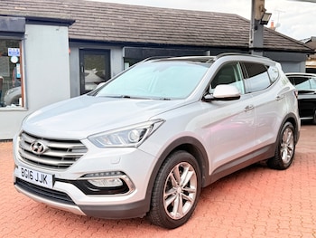 Used Hyundai Santa Fe 2016 for sale - 78856932: Photo
