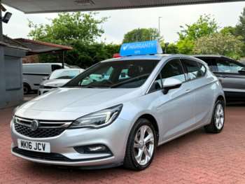 2016 (16) - 1.6 CDTi 16V SRi 5dr