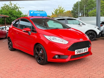 Used Ford Fiesta 2015 for sale - 76020159: Photo