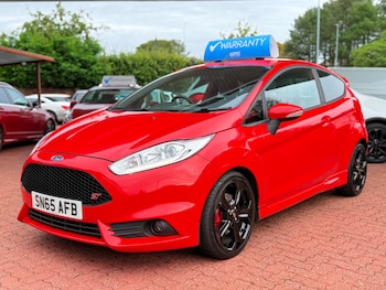 Used Ford Fiesta 2015 for sale - 76020159: Photo