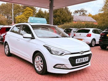 Used Hyundai i20 2016 for sale - 79855275: Photo