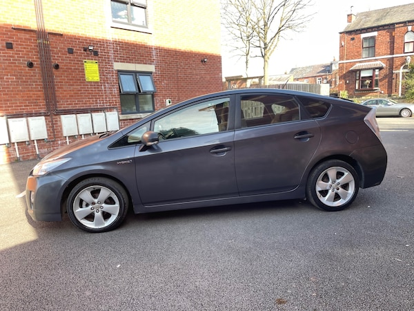 Used Toyota Prius 2012 for sale - 76233018: Photo 5