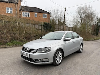 Used Volkswagen Passat 2014 for sale - 77992024: Photo