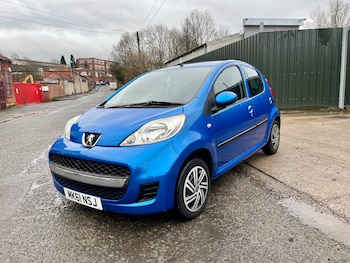 2011 (61) - 1.0 Urban 5dr