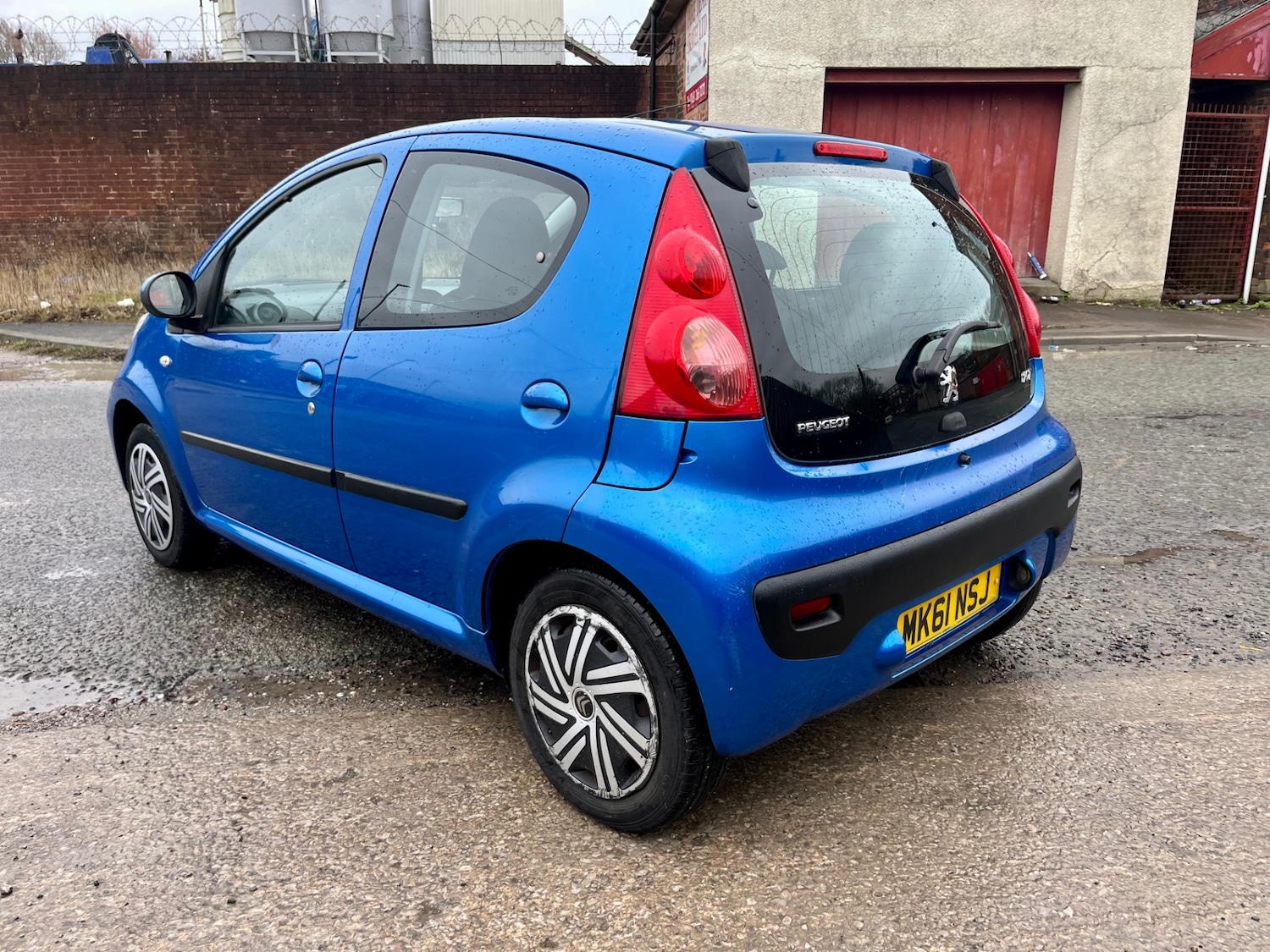 Used Peugeot 107 2011 for sale - 77823515: Photo 5