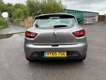 Used Renault Clio 2015 for sale - 79869536: Photo