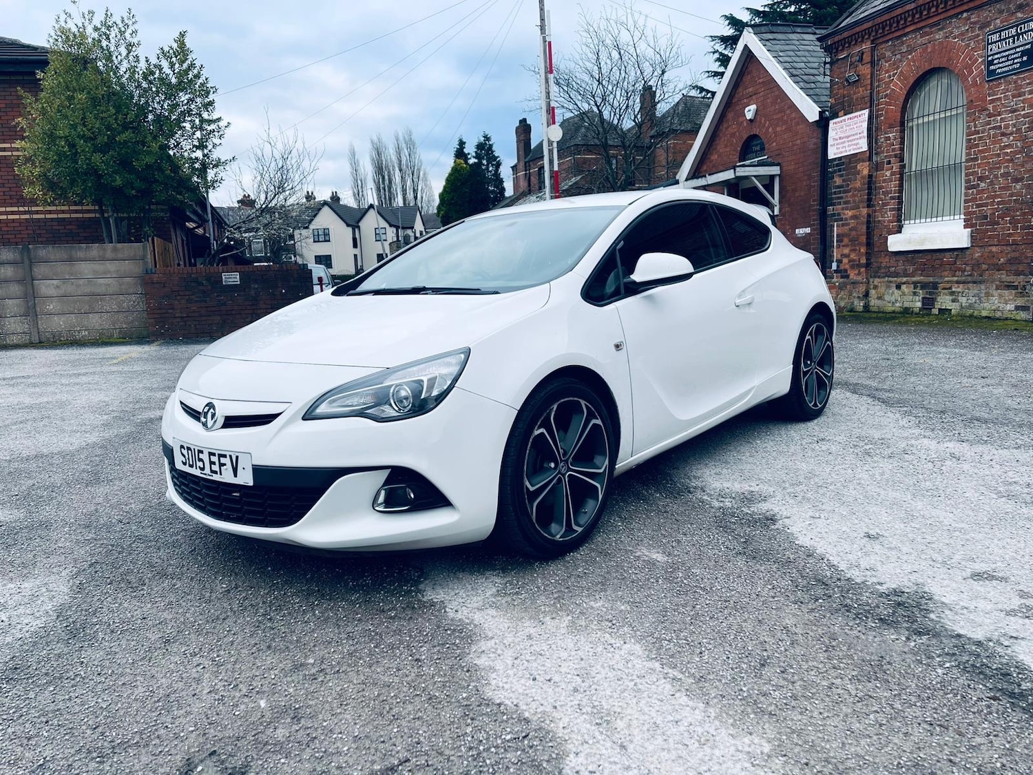 Used Vauxhall Astra GTC 2015 for sale - 77705781: Photo 2