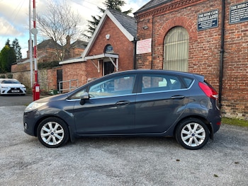 Used Ford Fiesta 2011 for sale - 77062150: Photo