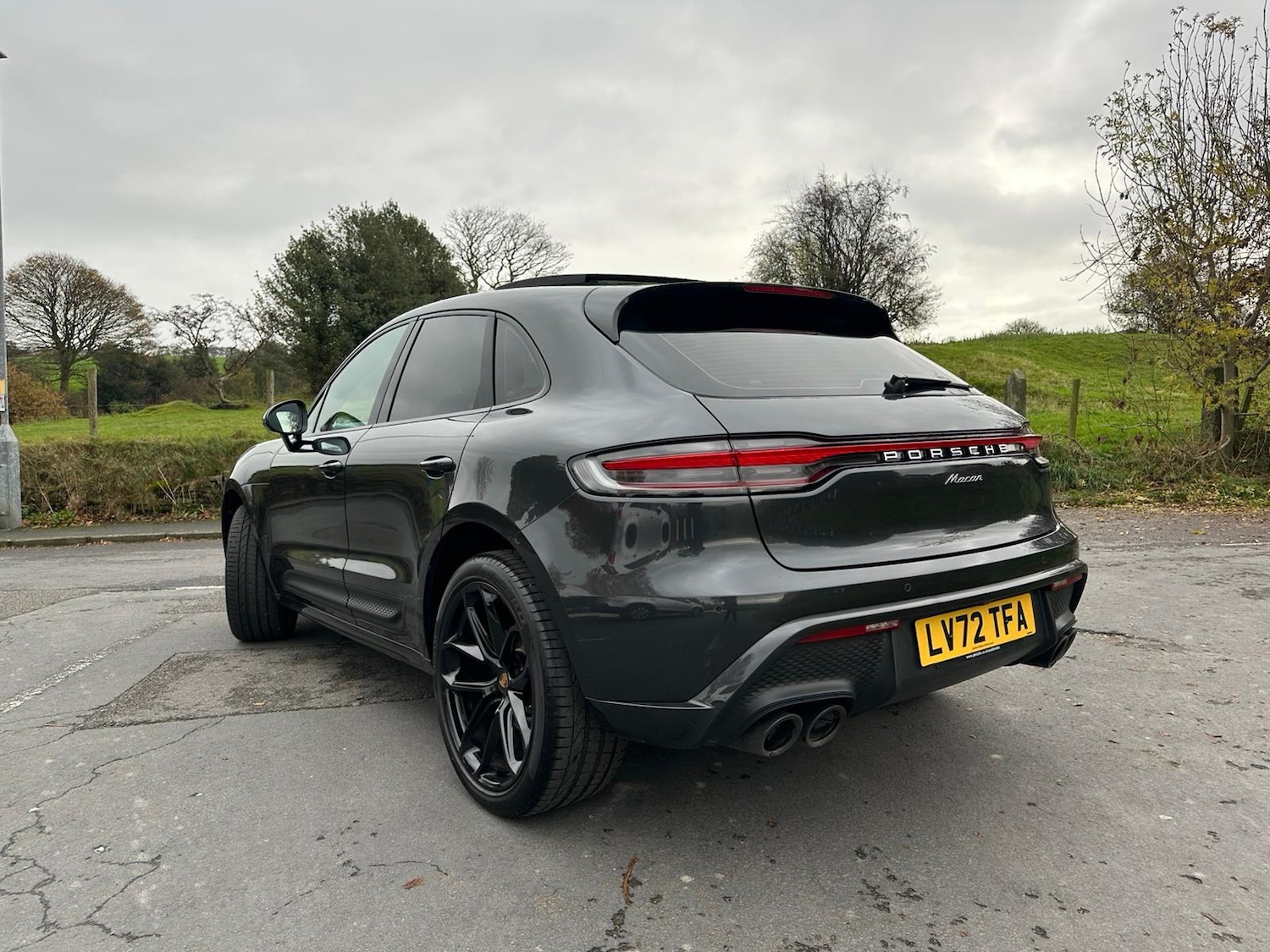 Used Porsche Macan 2022 for sale - 76553734: Photo 12