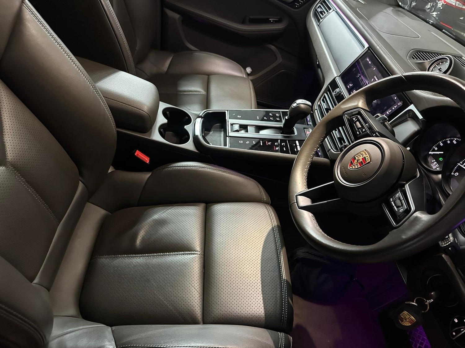 Used Porsche Macan 2022 for sale - 76553734: Photo 17