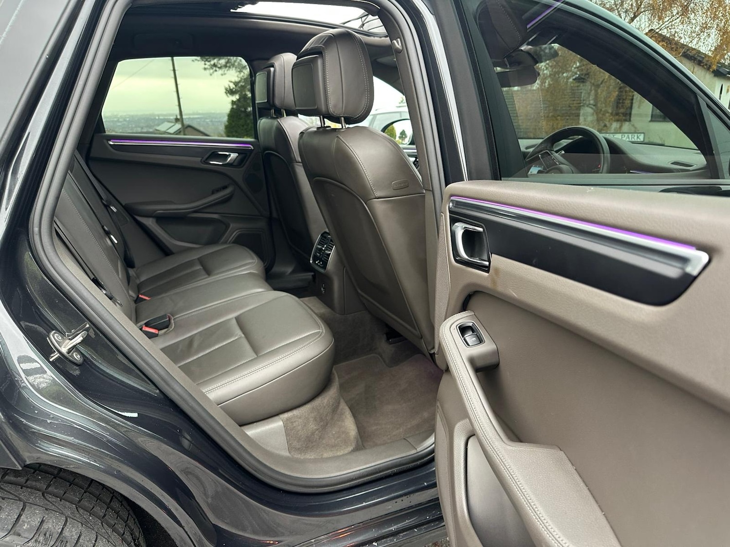 Used Porsche Macan 2022 for sale - 76553734: Photo 24