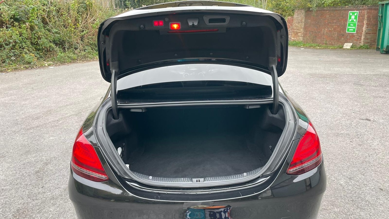 Used Mercedes-Benz C Class 2017 for sale - 76435049: Photo 21