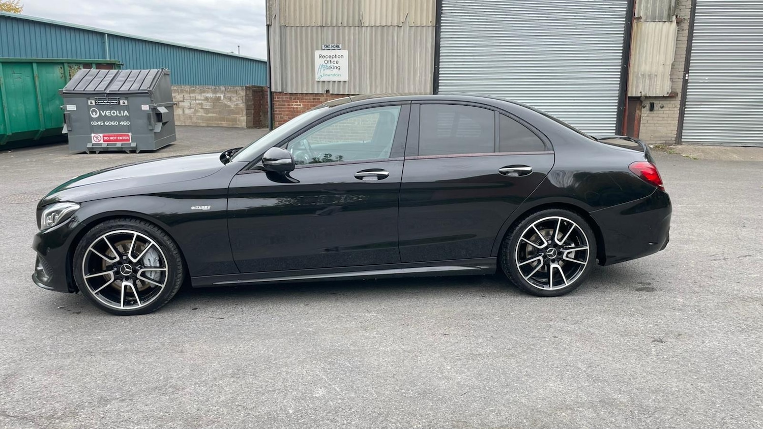 Used Mercedes-Benz C Class 2017 for sale - 76435049: Photo 4