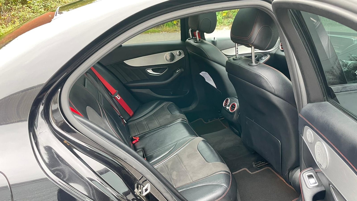 Used Mercedes-Benz C Class 2017 for sale - 76435049: Photo 9