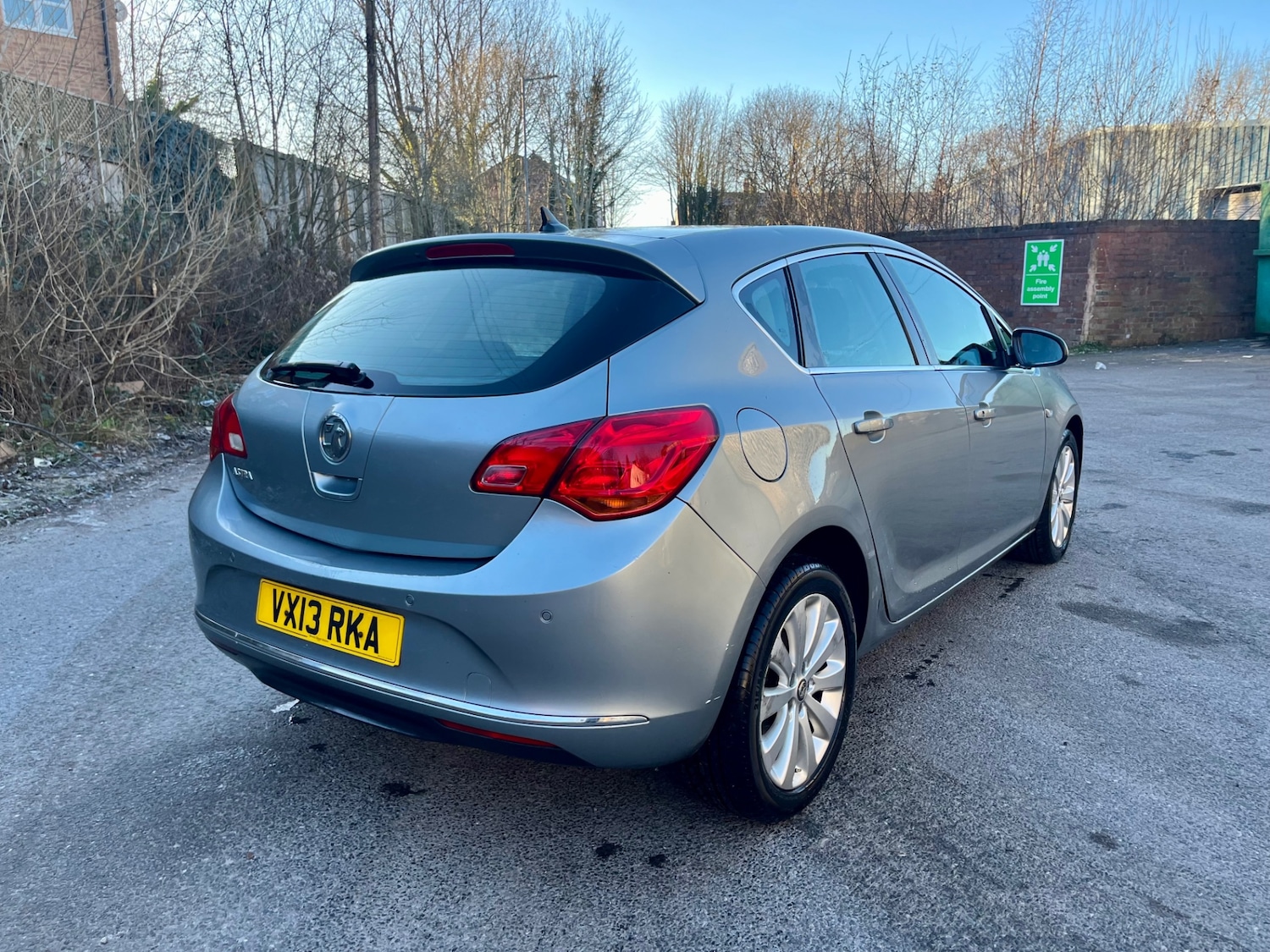 Used Vauxhall Astra 2013 for sale - 77093990: Photo 7