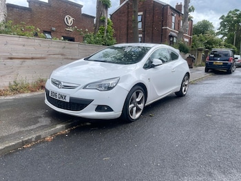 Vauxhall Astra GTC feature image
