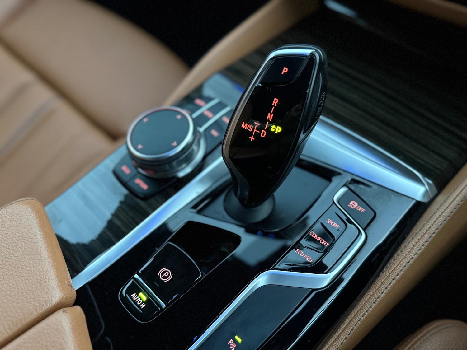 Used BMW 5 Series 2017 for sale - 76480550: Photo 11