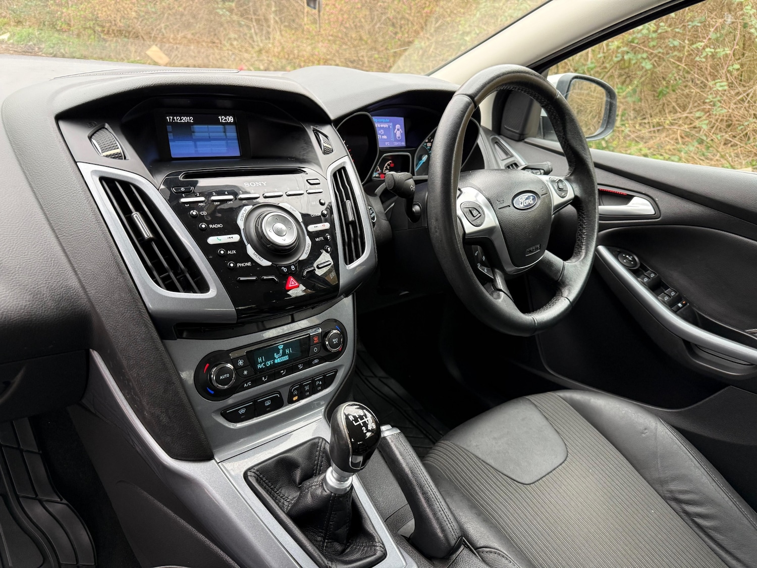 Used Ford Focus 2013 for sale - 78005613: Photo 2